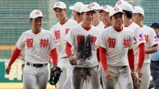 甲子園決勝で兄弟校対決の原点。智辯のユニフォームを「朱赤」に変えた男は勝利への執念がすごかった