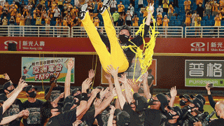 元阪神・林威助監督、就任1年目で台湾リーグ前期制覇「プレッシャーは大きかった」