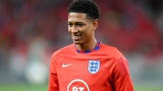 18歳のイングランド代表MFベリンガム、人種差別に負けずサポートに感謝「笑顔を忘れずに」