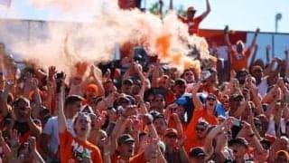 ベテランF1カメラマンふたりが撮った今季前半戦の名シーン21点。「ラストイヤーに賭けるホンダの本気も見た」