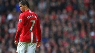 代表早期離脱のロナウドがマンチェスターに到着、盟友との再会も