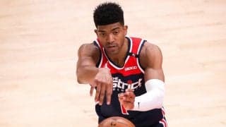 昨季ブルズとウィザーズでプレーしたチャンドラ・ハッチソンがサンズと契約