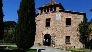 メッシやイニエスタら輩出の“ラ・マシア”、122年の歴史で初めて女性選手が入寮