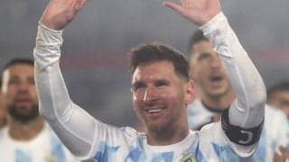 メッシが涙した夜に幸運、役得なボールボーイの少年に羨望「ラッキーファンだ」