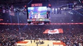 ラプターズが2シーズンぶりに熱狂的なファンが集結するトロントでホームゲーム開催へ