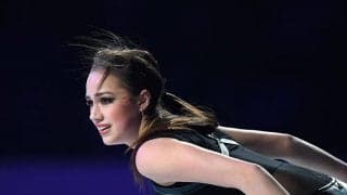 19歳ザギトワ、ヒョウ柄で包んだオトナな姿に海外注目「女王だ」「絶対的な美しさ」