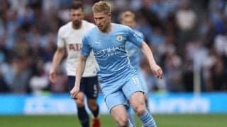 デ・ブライネに見る現代の「トップ下」の姿。かつての「10番」とは何が違うのか