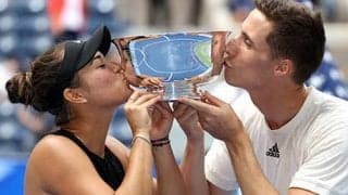 混合複と男子複の2冠制す