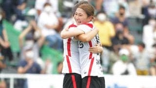 優勝候補同士の一戦は浦和レディースが逆転勝ち、WEリーグ第1号はINAC神戸の髙瀬が記録【WEリーグ】