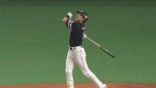「ドームで打っちゃいかん」鷹・柳田の衝撃再び、投手も思わず降参の“天井直撃打”