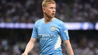 プレーは止まらず失点…主審に躓き転倒のデ・ブライネに海外注目「激怒していた」