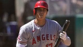 【MLB】大谷翔平を見るため「借金までしてきた」　珍ボード掲げた米女性ファンが目撃される