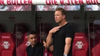 バイエルン革新派監督に批判殺到「全力で反対」　アメフト流のイヤホン導入案披露も…