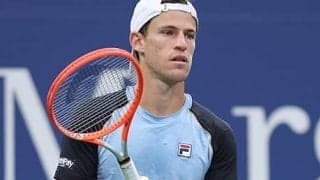 波乱 世界15位がジュニアに黒星