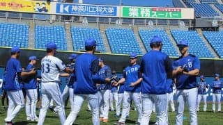 DeNAが助っ人選手へ粋な計らい　来日できない家族の名前入りユニをプレゼント