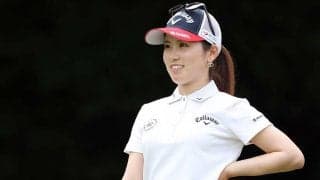 西村優菜、Vトロフィーで小顔がわかる“自撮りスマイル”に反響「待ってました！」