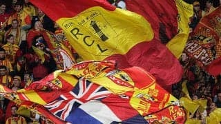 観客ピッチ乱入で大混乱のランスvsリールのダービーに関する暫定処分決定!　ランスは2試合無観客開催に