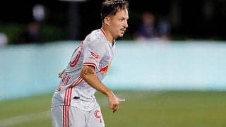 シャルケ、ドイツ人MFジャトコフスキをフリーで獲得