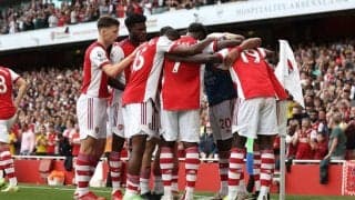 冨安健洋の立ち位置は？ アーセナルが今季の集合写真撮影の舞台裏を公開