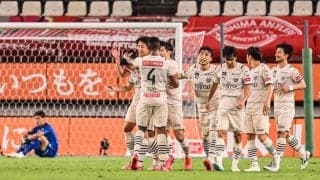 ついにシステムを変更！ 川崎が試行錯誤する「新しいチーム作り」【川崎フロンターレ、鹿島アントラーズに劇的勝利！】(3)