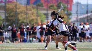 リーグ戦初戦、互いに譲らない試合は早大に軍配