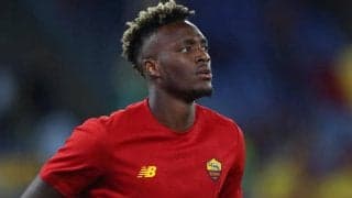 「ローマ、ローマ、ローマ！」エイブラハムがキックオフ前にアンセムをファンと合唱