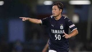 【月間表彰】41歳遠藤保仁の健在ぶり示したFK弾　闘莉王が「普通の選手にできない」と称賛した理由