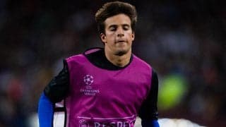 「没落を祈っている」不遇のリキ・プッチがクーマン監督を鋭い視線で凝視「ナイフを持ってたらヤった」