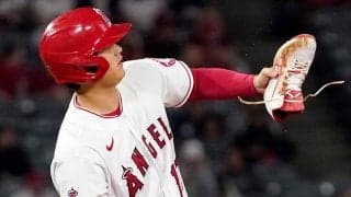 【MLB】大谷翔平の「見えないところオッシャレ」　二塁ベースで派手派手ソックス大公開