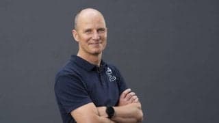 安間志織に寄せる自信 - ハラルド・ヤンソンHC（独ブンデスリーガ、アイスフォーゲル）とのQ&A