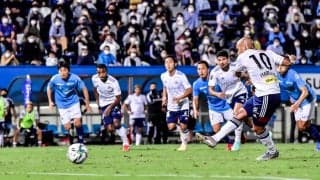 「得点の直前に守護神が叫んだ言葉」「10番の激しい叱咤」試合を動かした「2つの掛け声」とは？横浜FC対横浜F・マリノス【痛み分けの横浜ダービー(2)】