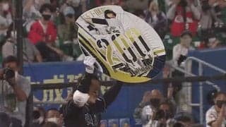 オリックスT-岡田が通算200号達成　首位攻防戦で14号逆転3ラン「最高の結果」