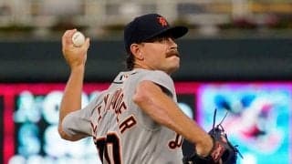 【MLB】投手は急に止まれない　バックネット越え“超暴投”に米笑撃「絶対打てない」「面白い」