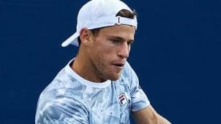 シュワルツマン 逆転勝ちで8強