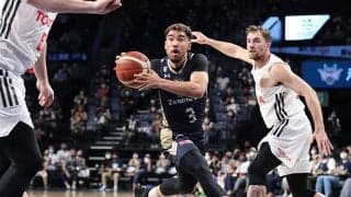 A東京との開幕戦を制したのは琉球…終盤に流れを呼び込んだエバンスが19得点