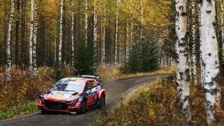 WRCフィンランド：ヒュンダイのクレイグ・ブリーンが初日首位。勝田貴元は8番手