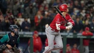 【MLB】大谷翔平だらけのパンツ着用　米カップルの“奇抜コーデ”に注目「今季最高のウェア」