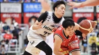 信州が敵地で富山に連勝を飾る…後半に躍動した岡田侑大が18得点をマーク