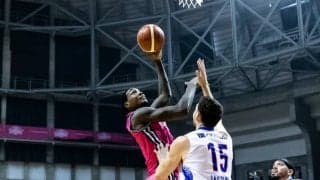 ディフェンスが機能し、新戦力がハマった秋田ノーザンハピネッツが茨城ロボッツとの開幕戦に21点差の快勝