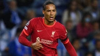 見分けは付く?『マダム・タッソー館』にファン・ダイクがの蠟人形が登場「クオリティすげえ」