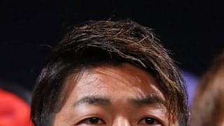 【J2“ラスト10試合”へ】磐田・京都「2強」を追う甲府に「35歳の点取り屋」高崎寛之が加入！「ラストピースとして自分の力をすべて出して戦う」【戸塚啓のJ2のミカタ】(2)