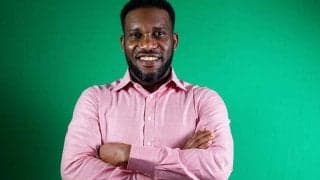 ナイジェリアの“伝説”オコチャが息子と一緒に古巣フランクフルトの練習に登場