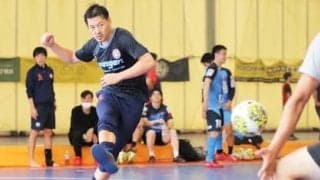 松井大輔の挑戦にカズ「面白いじゃん」。サッカーとフットサルの二刀流もある