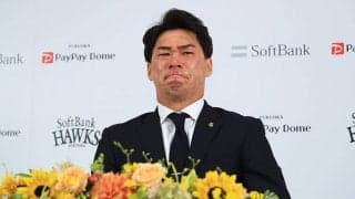 鷹・長谷川勇也が涙の引退会見　登録抹消2日後に決断「もうダメだ、と」