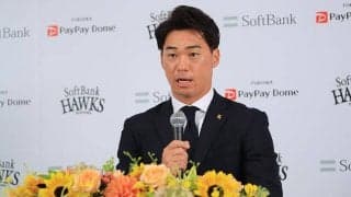 「格好いいこと言っていい？」鷹・長谷川が明かす秘話　伝説の一打は骨折していた