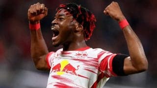 遠藤航を上回るデュエル勝利数を誇るシマカン、斬新なヘアスタイルの理由を語る