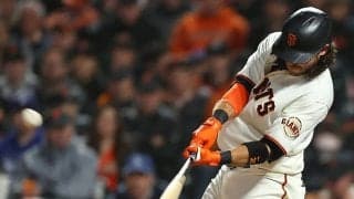 【MLB 地区S】両手を挙げ確信？　“アーチ予告”のマスコットが米で話題「伝説となった」