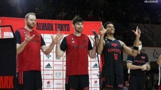 ロシター、カーク、サイズがそろってホーム開幕戦のヒーローに、フォア・ザ・チームを貫いてーー