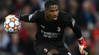 ミラン正GKメニャン、手首の手術で10～15日の離脱