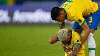 T・シウバが後輩ネイマールを擁護 「楽しむことを忘れてほしくない」